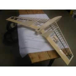 Hager Impressivo Massimo 1.15m (CNC Wood Kit) -Speelgoed Vliegtuig Winkel hager cnc impressivo massimo 115m cnc wood kit 2