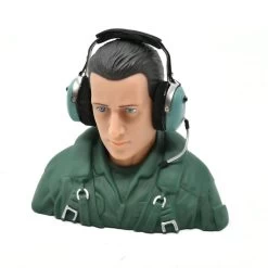 RC Flying Civil Pilot Bust With Amovible Hearphones 1/5 1/4
