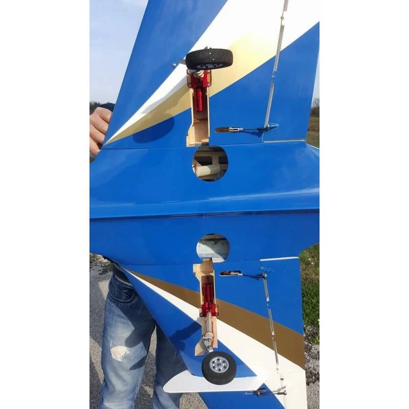 SebArt Avanti XS 120mm Jet 1.9m (White/Red/Gold) ARF (+ Landing Gear) 7 SebArt Avanti XS 120mm Jet 1.9m (White/Red/Gold) ARF (+ Landing Gear) - Afbeelding 7